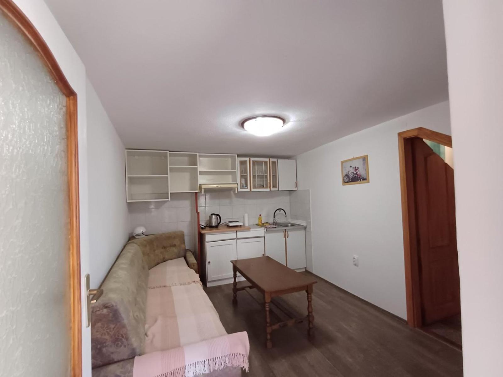 Apartments For Friends Trebinje Zimmer foto